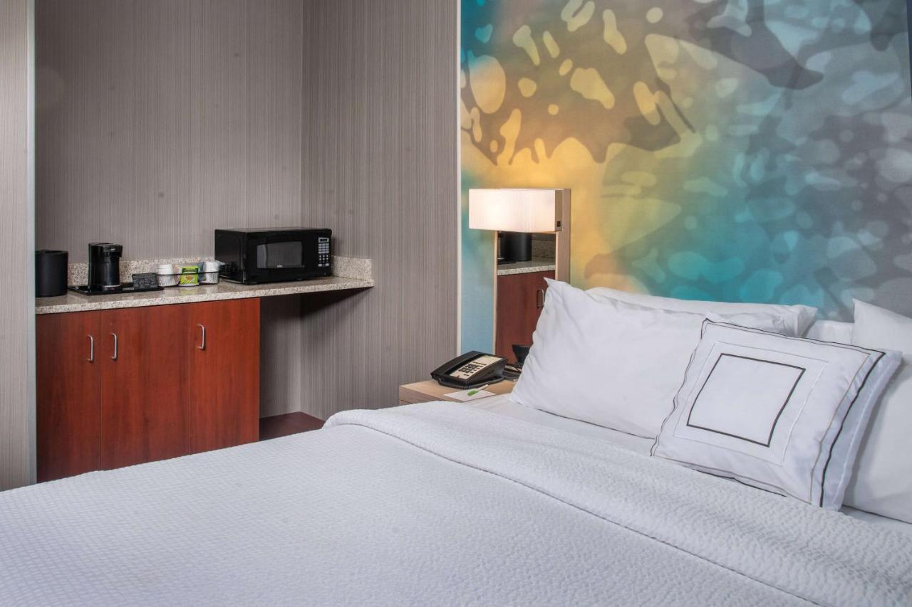 Sonesta Select Allentown Bethlehem Airport Exterior photo
